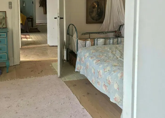 Holiday home Historic Manor House At Gelskov Estate Ringe